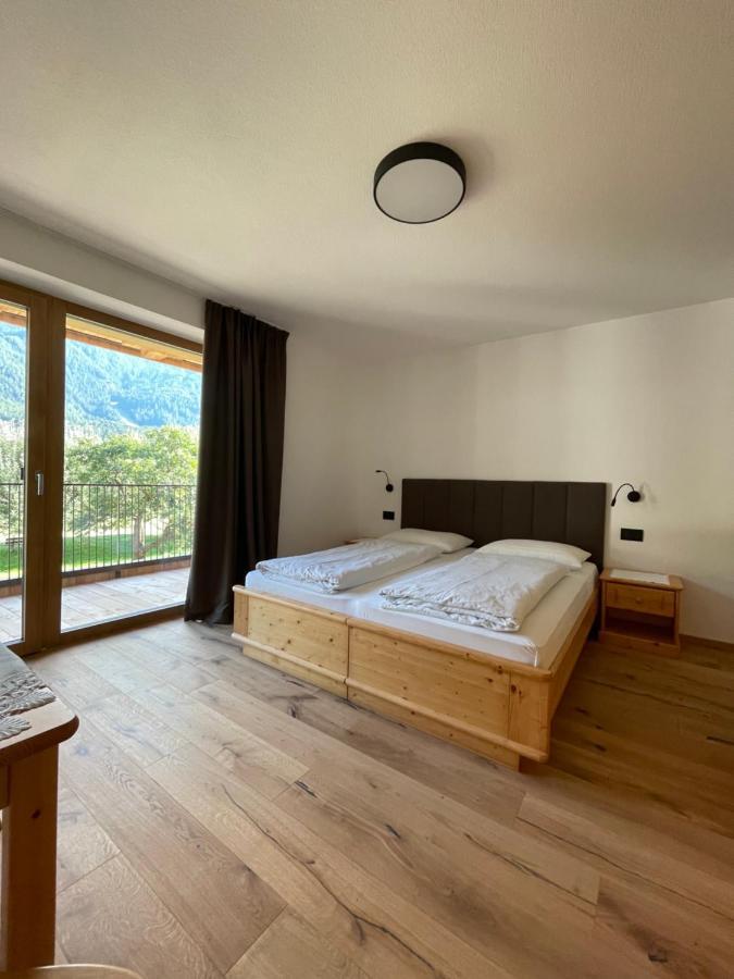 ホテルGarni Lindenhof ブルーニコ エクステリア 写真
